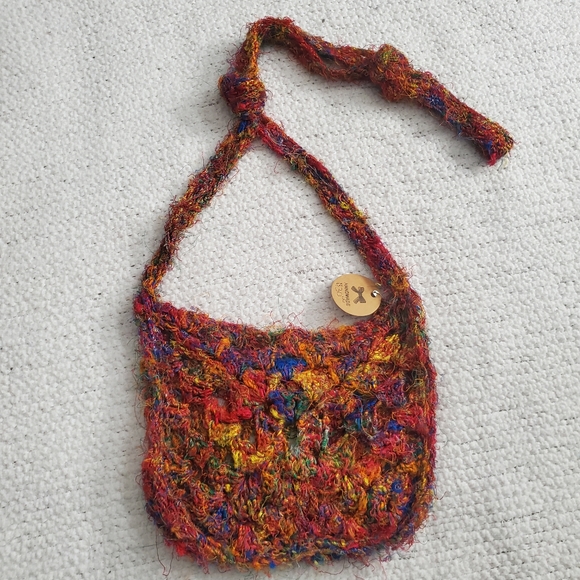 Hand crocheted sari silk purse - Picture 1 of 1